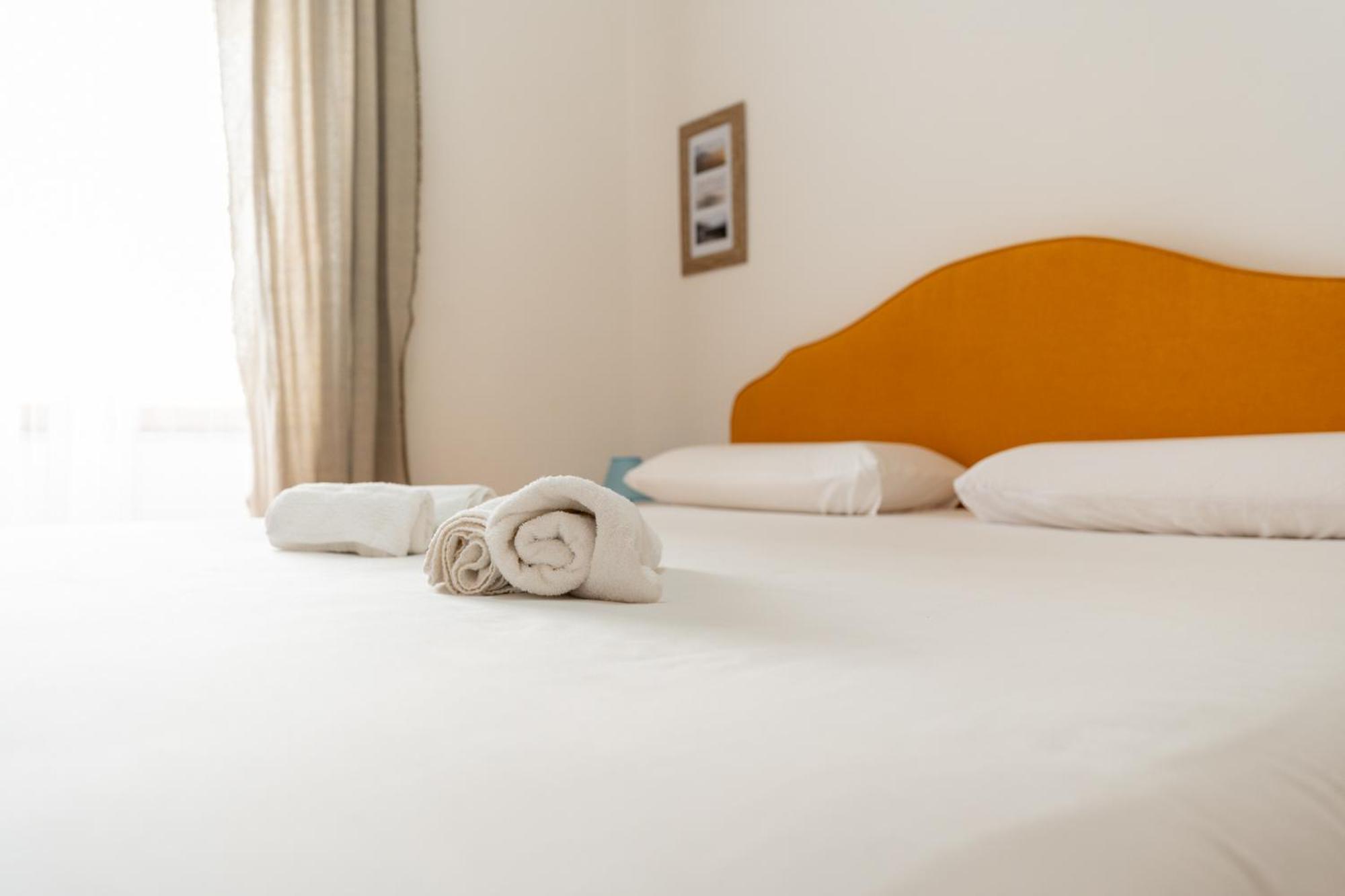 Hotel Tombolata à Naples Extérieur photo