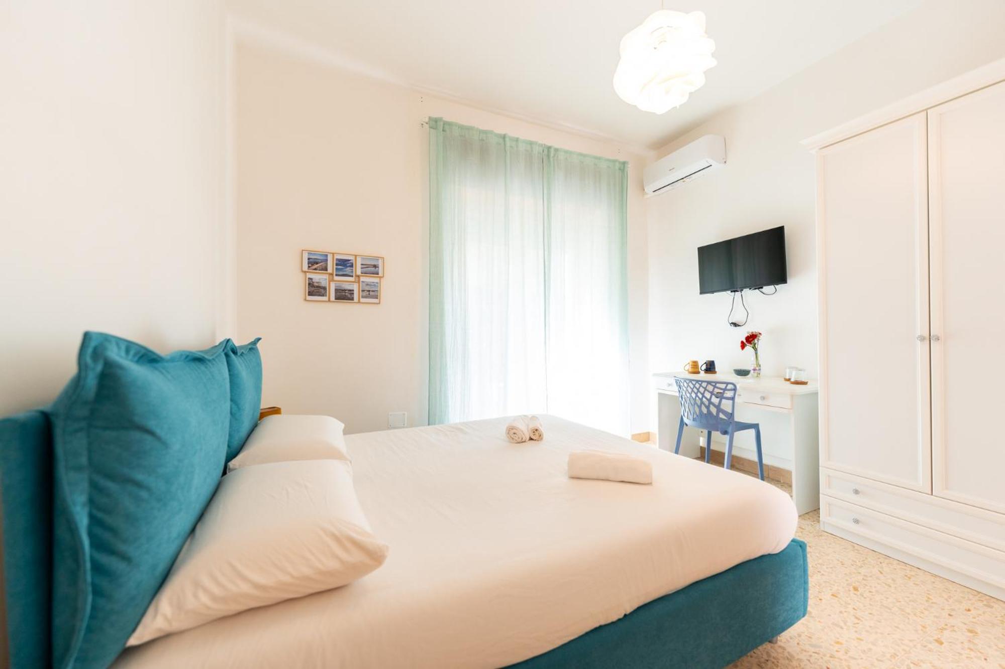 Hotel Tombolata à Naples Extérieur photo